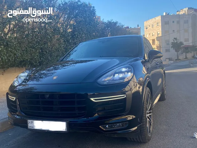 Used Porsche Cayenne in Amman