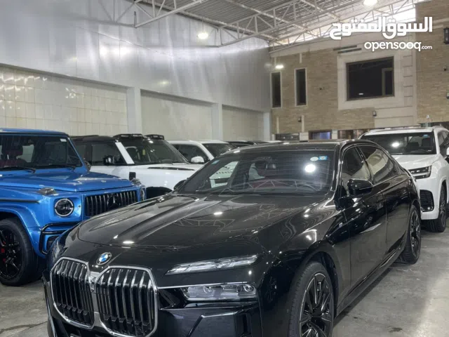 بي ام دبليو كرستال BMW M740i 2024 خليجي العروش عداد الفين فقط