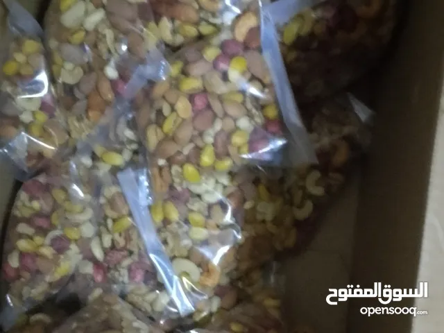 مكسرات متنوعة