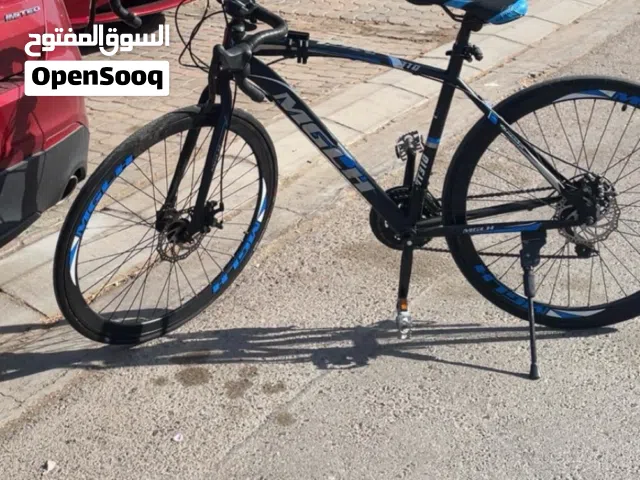 دراجة هوائية شبه جديدة