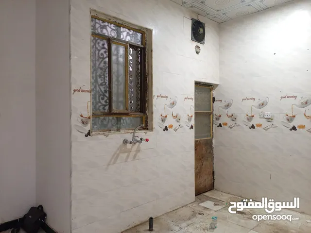 150m2 2 Bedrooms Apartments for Rent in Basra Tannumah