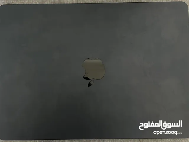 MacBook air M2