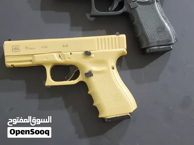 مجسمات اسلحه طبق الأصل