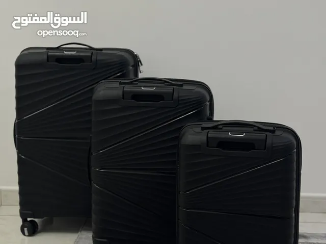 Stylish Black set of 3 luggages