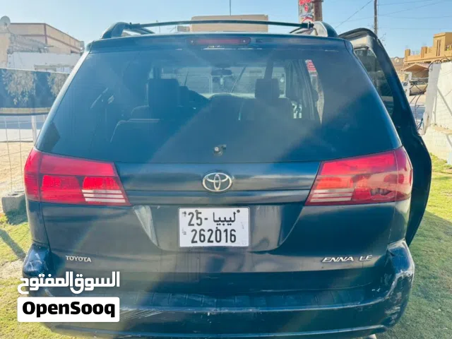 تيوتا كمبيو عاطل