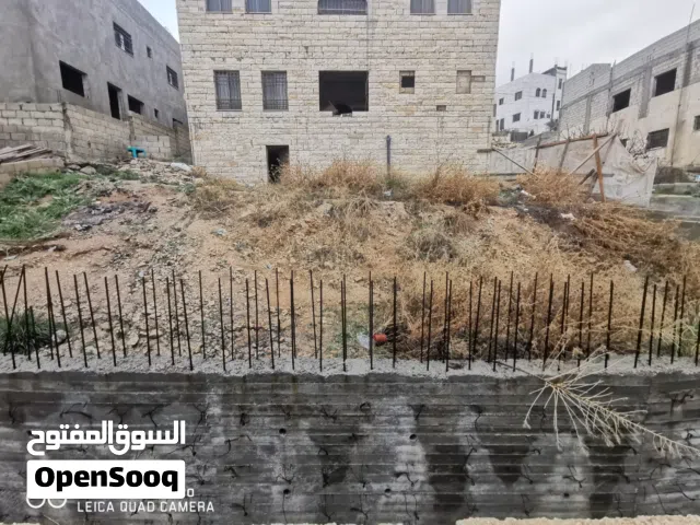 240 m2 5 Bedrooms Townhouse for Sale in Amman Salihiyat Al-Abid