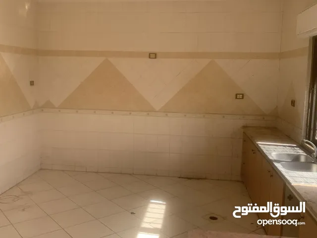 273 m2 3 Bedrooms Apartments for Sale in Amman Tabarboor
