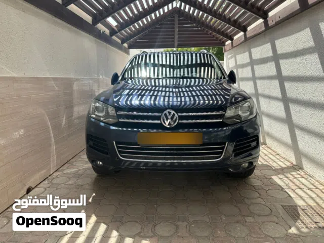 2015 فولكسفاغن طوارق Standard