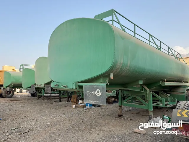 4 توانكي 8000 جلون مقطوره للبيع تنكر