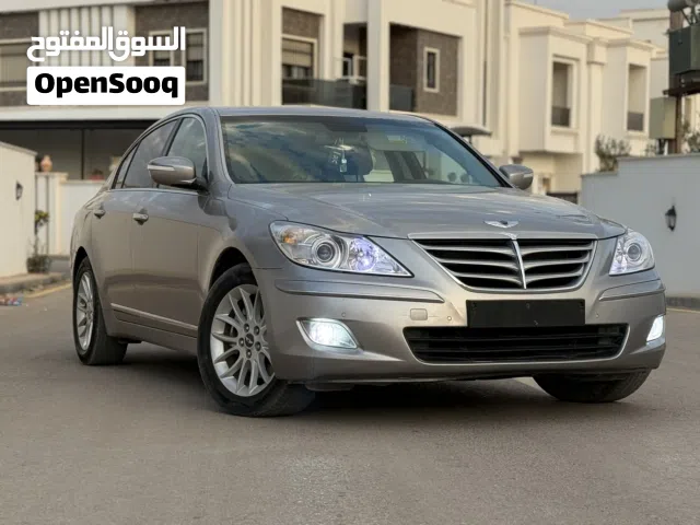 2010 جينيسيس G70