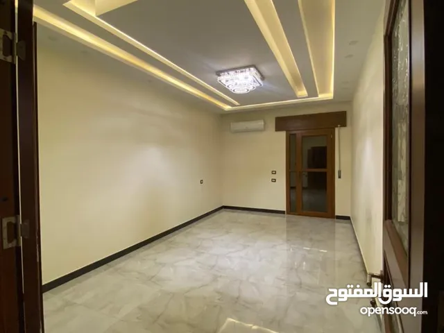 0 m2 4 Bedrooms Apartments for Rent in Tripoli Ain Zara