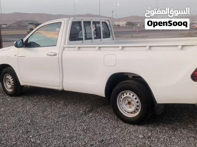 Toyota Hilux Gcc 2016