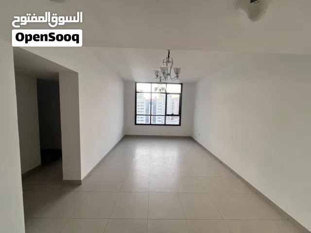أول ساكن  خزائن مدمجة بالحائط  مدخل بناية فاخر  قريب من مستشفى ثومبي