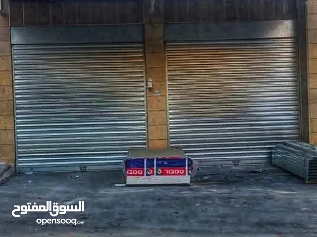 محل تجاري للبيع في منطقة حيوية تجاريا جدا