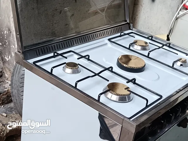 غاز ايطالي سبع مفاتيح يعمل شويتين مع بعض