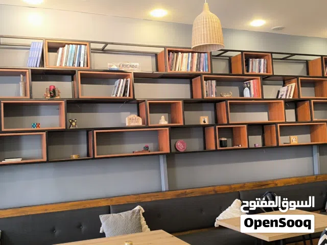 مكتبة عدد 2 طولية ومكتبة عريضة للبيع