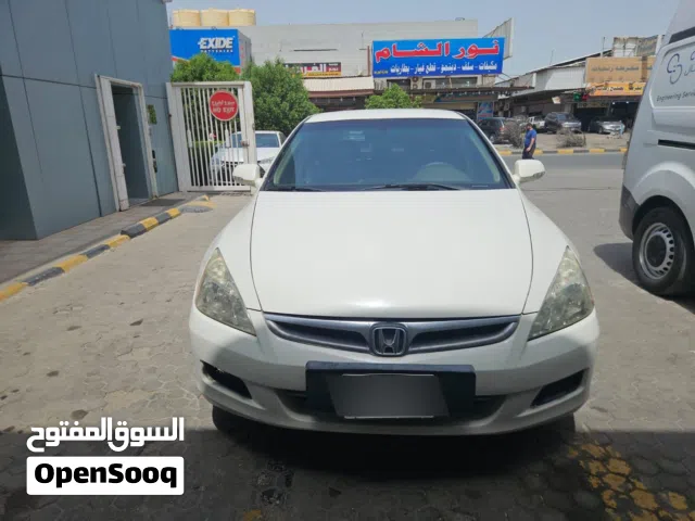 2006 هوندا اكورد Standard