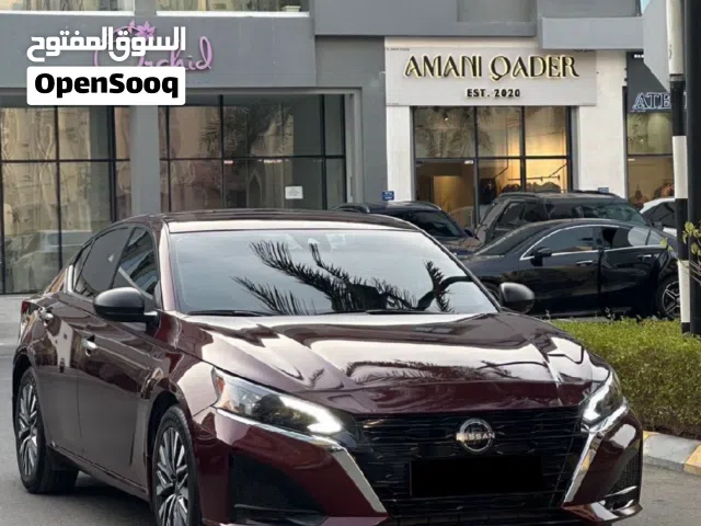 2023 Nissan Altima SV