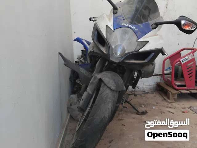 موطو سازوكى للبيع محرك مقضوض