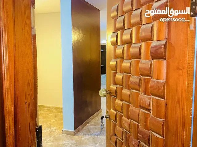 100 m2 4 Bedrooms Apartments for Rent in Tripoli Ain Zara