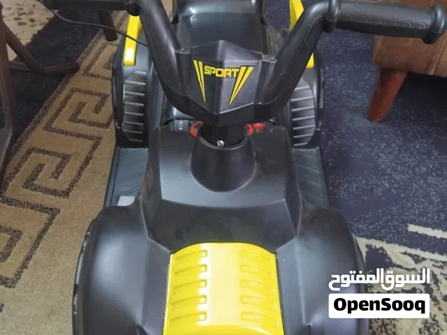 سياره اطفال كهربائيه
