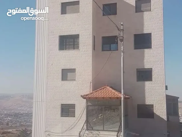 شقة طابقية للبيع في ابو نصير