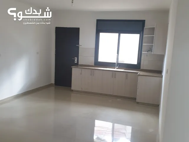 شقة غير مفروشة للايجار / بيتنونيا