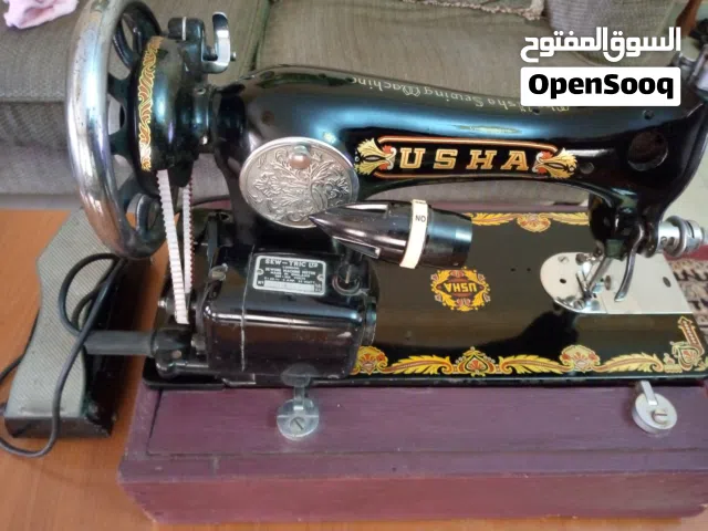 ماكينة خياكة ماركة usha أثرية للبيع