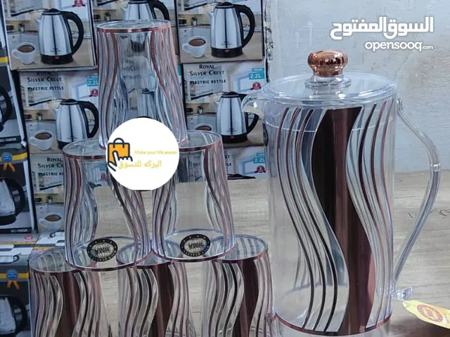 نقدّم لكم طقم جك فايبر فاخر مع 6 كبابي أنيقة، يجمع بين الجودة العالية والتصميم العصري. يتميز بخفة ا