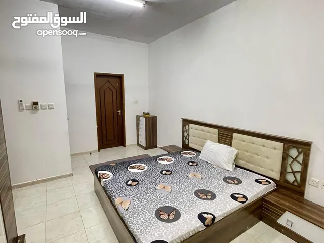 90 m2 2 Bedrooms Apartments for Rent in Muscat Ghubrah