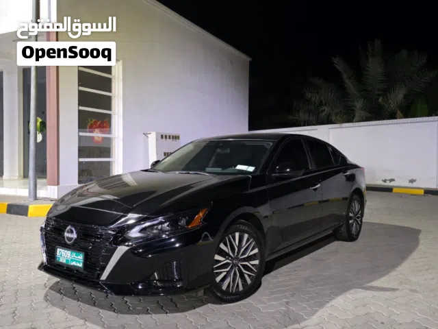 2023 نيسان التيما SV
