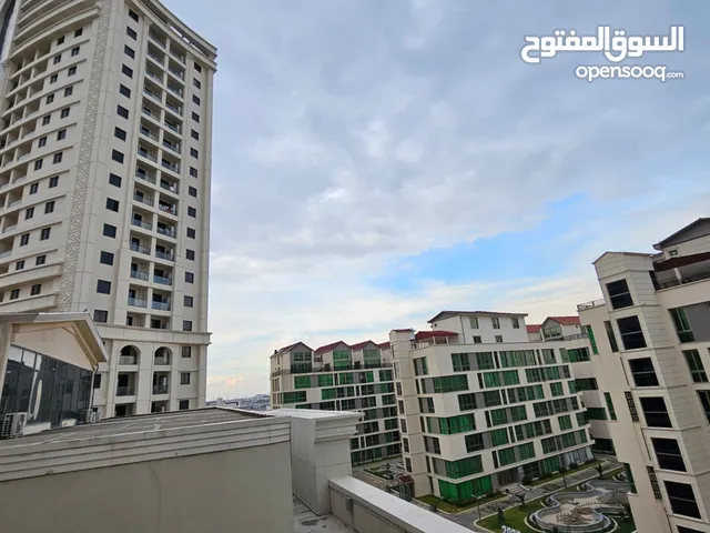 شقة مفروشة للبيع ثلاث غرف نوم في مجمع لايف تاورز المنطق الذهبية في اربيل.