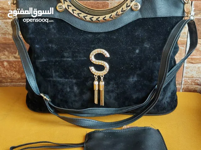 شنطة نسائية مخمل جديدة للبيع