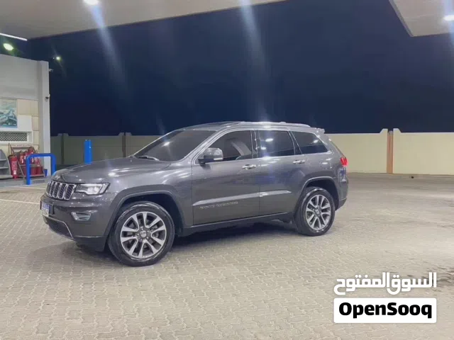 2018 جيب جراند شيروكى Limited