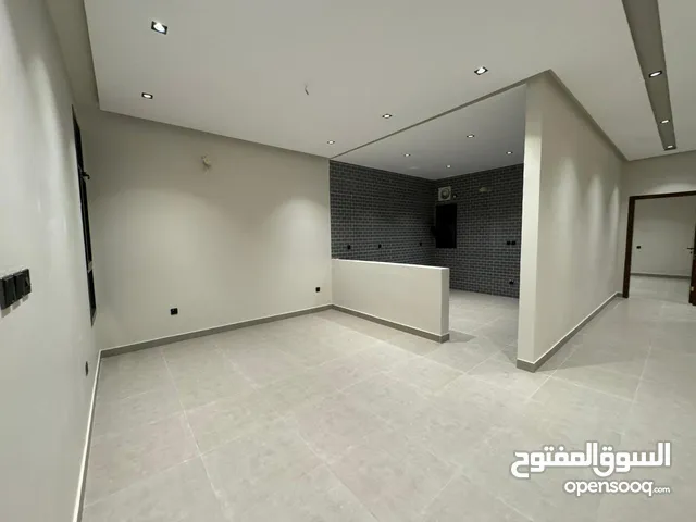 180 m2 4 Bedrooms Apartments for Rent in Mecca Batha Quraysh
