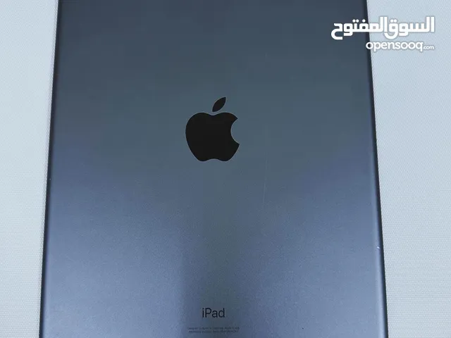 Apple iPad 8 128 GB in Muscat