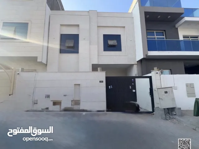 *M فيلا تاون هاوس فاخرة للبيع بالياسمين عجمان-5 غرف ماستر -قريبة من ش شارع الشيخ محمد بن زايد