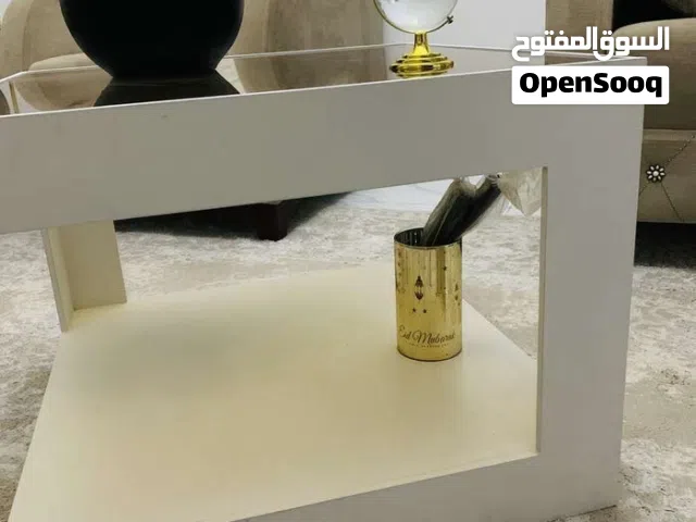 طاولات وكاترو للبيع