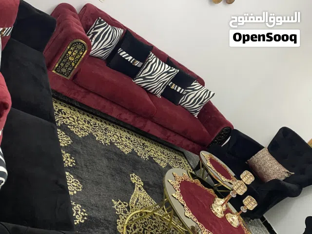 طقم كنب استعمال بسيط السعر غير قابل للنقاش