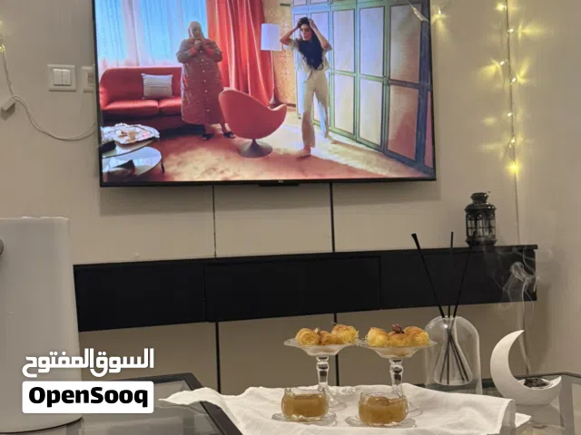 طاولة شاشه