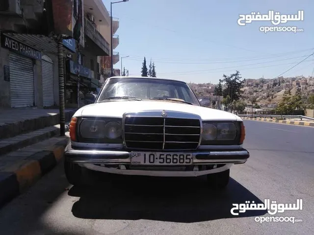 Mercedes Benz E-Class 1981 in Amman