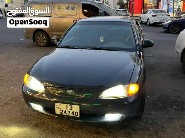 1995 هيونداي افانتي Standard