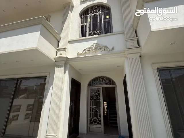 ايجار وحده سكنيه منطقه حي الجهاد الاطباء