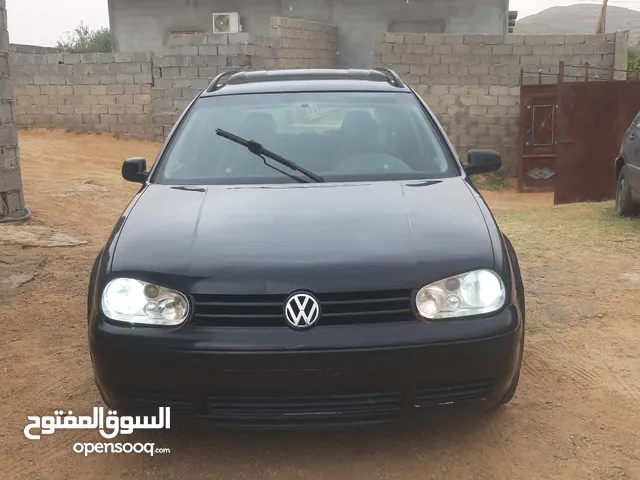 Used Volkswagen Golf in Qasr Al-Akhiar