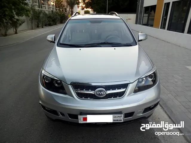 BYD S6 FULL OPTION SUV ZERO ACCIDENT LOW MILEAGE FOR SALE