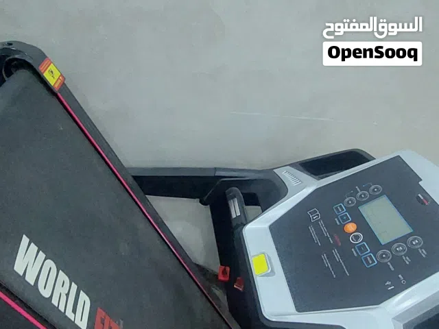 جهاز مشي كهربائي World Fitness متعدد الوظائف (نظيف جداً) مع جهاز مساج