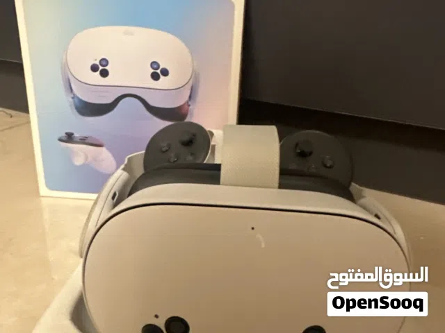 Meta quest 3s 128GB ( السعر قابل للتفاوض )  اقرة الوصف مهم
