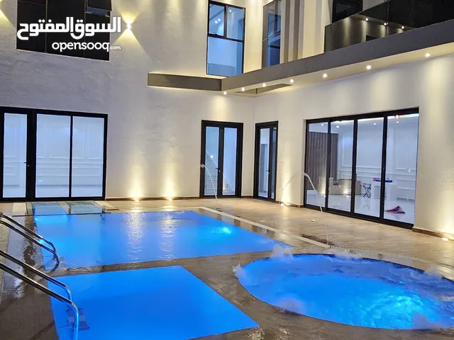 360 m2 4 Bedrooms Villa for Sale in Al Batinah Al Rumais