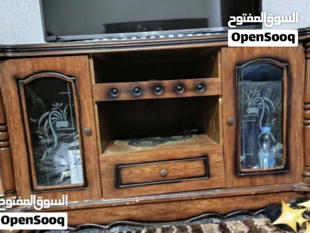 طاوله استعمال نضيف