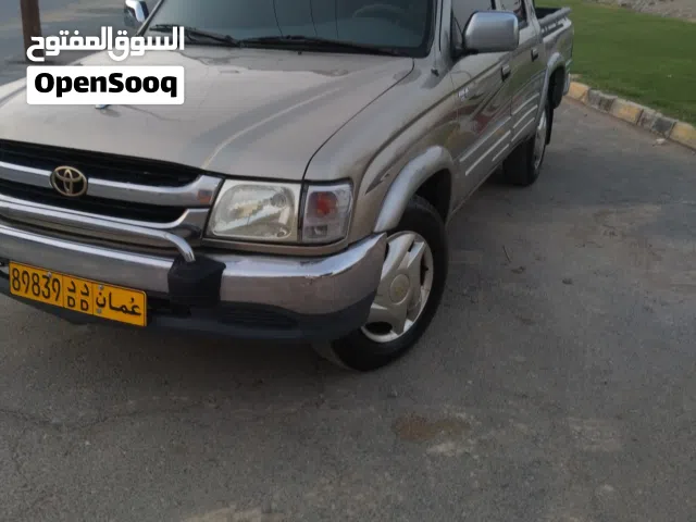 2005 تويوتا هيلوكس GLX